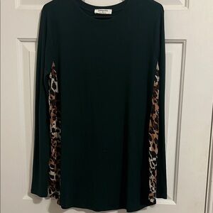 Black and Brown Leopard Print Women's Top